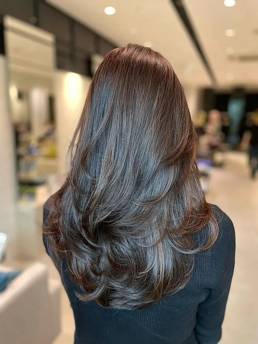 ロング カット 🍓レイヤーカット 大募集🍓佐々木のヘアスタイル