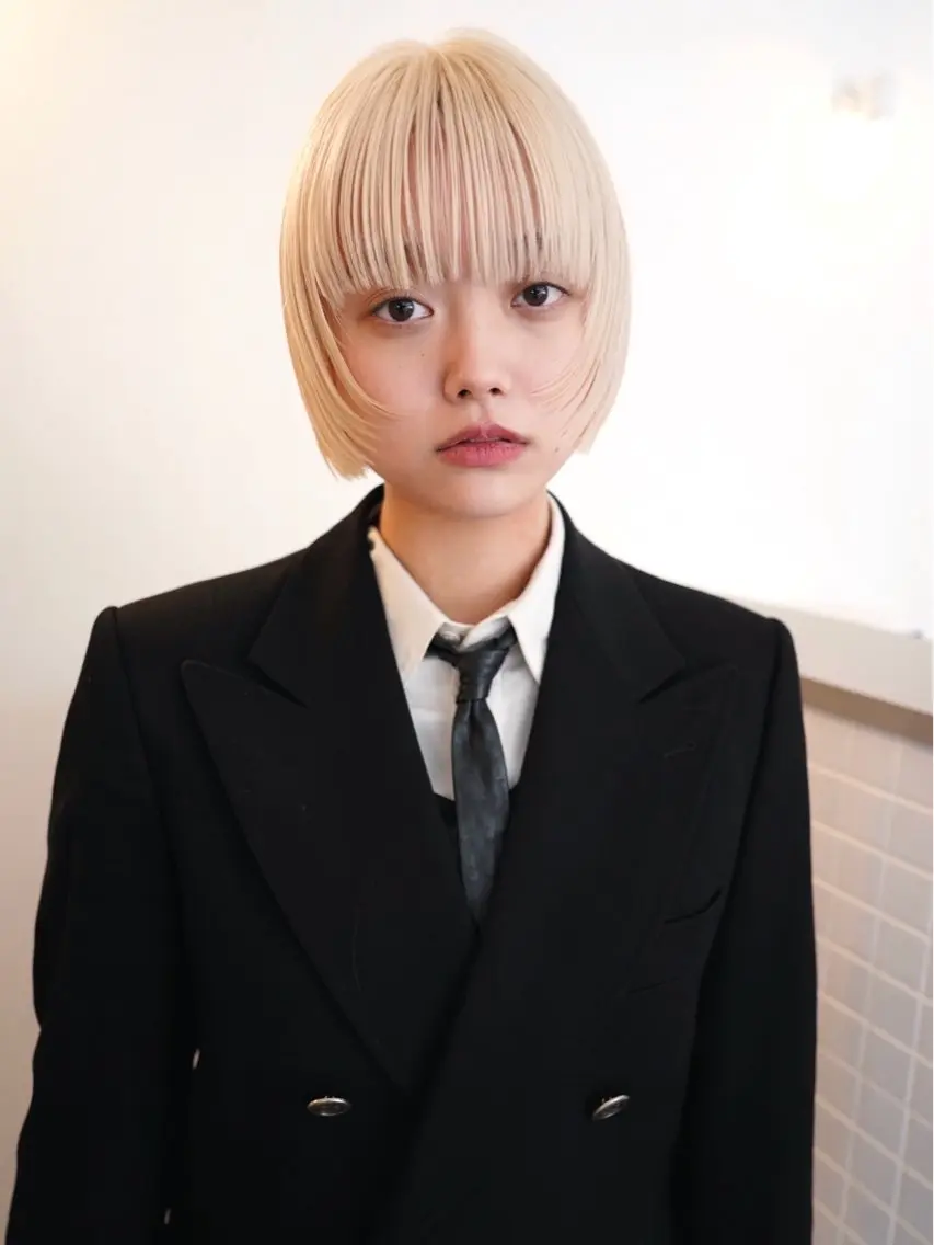 🔖「2.3回目クーポン」カット+✨ケアブリーチ+カラーの写真