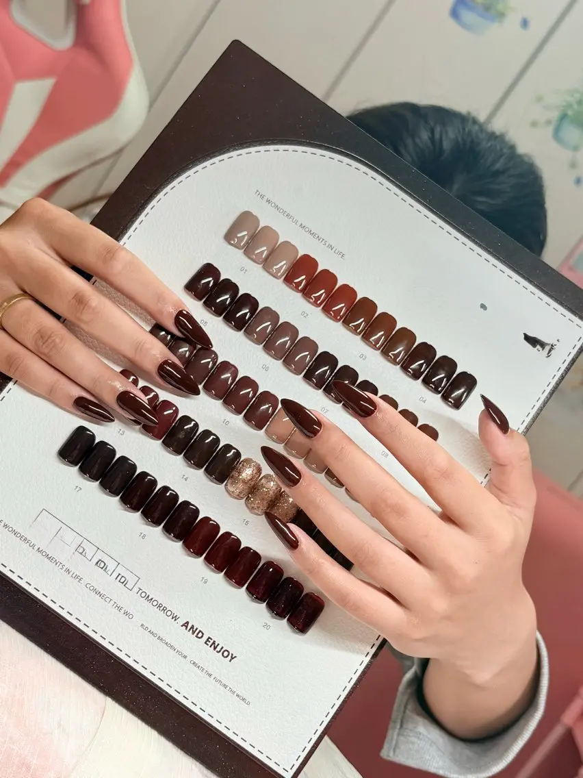 ネイル HandSnail 座間ネイルサロンのネイルデザイン