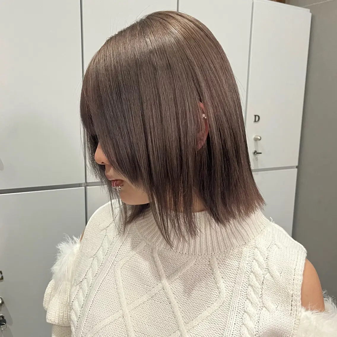 カラー グレージュ ミルクティーグレージュ ヘアカラー トリートメント sato mizukiのヘアスタイル