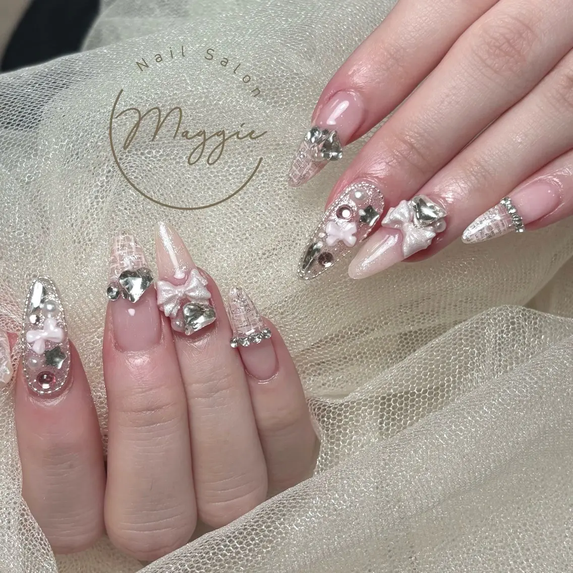 ネイル Maggie Nail🦩のネイルデザイン