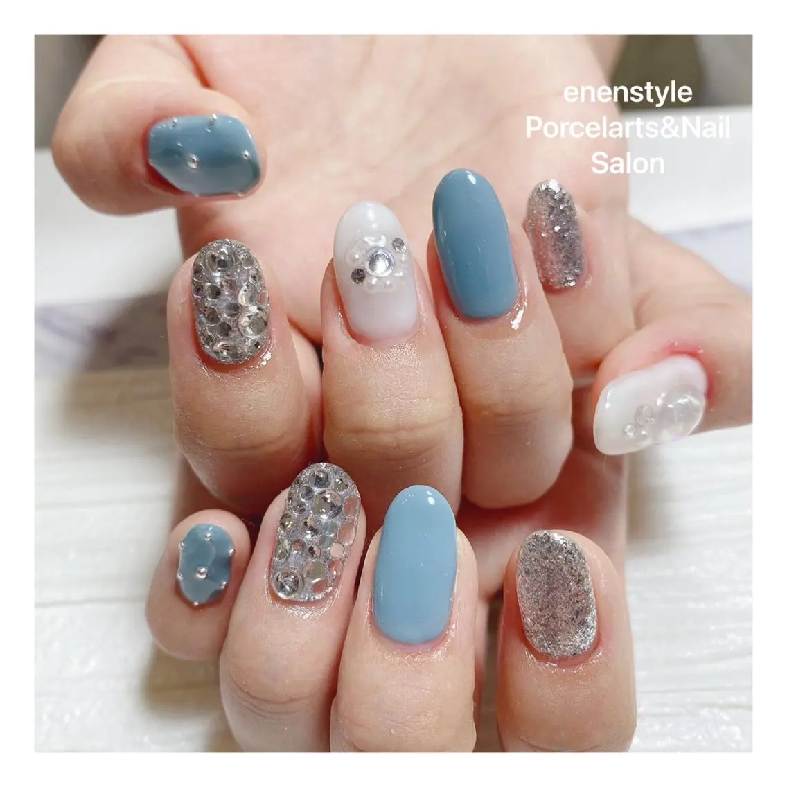 ミディアム ネイル ハンドネイル 🐾enen style 🐾のネイルデザイン