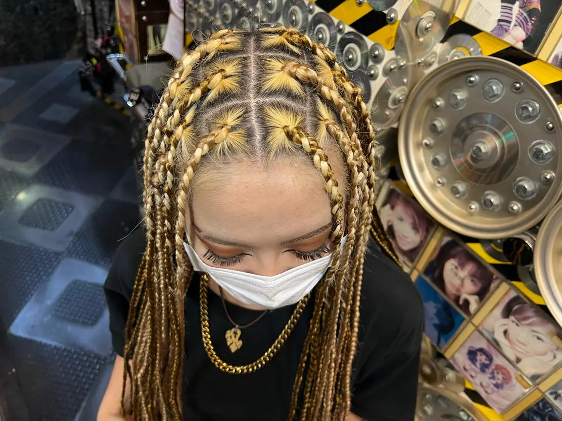 ヘアアレンジ KOYA コヤのヘアスタイル