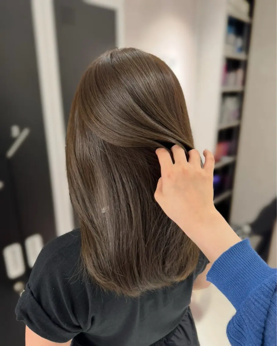 カラー 🩵ワンカラー／ 銀座／mayu🩵のヘアスタイル