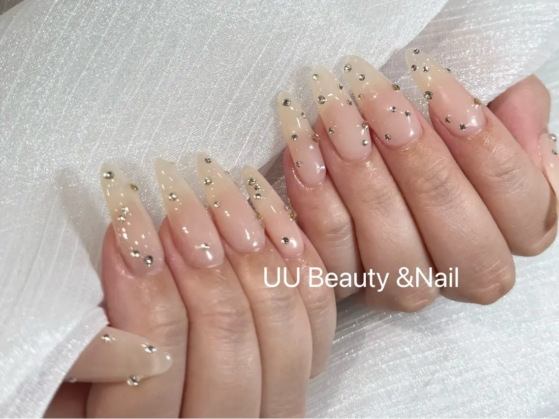 ネイル 長さ出し 持ち込み ネイルチップ UU Beauty &Nailのネイルデザイン