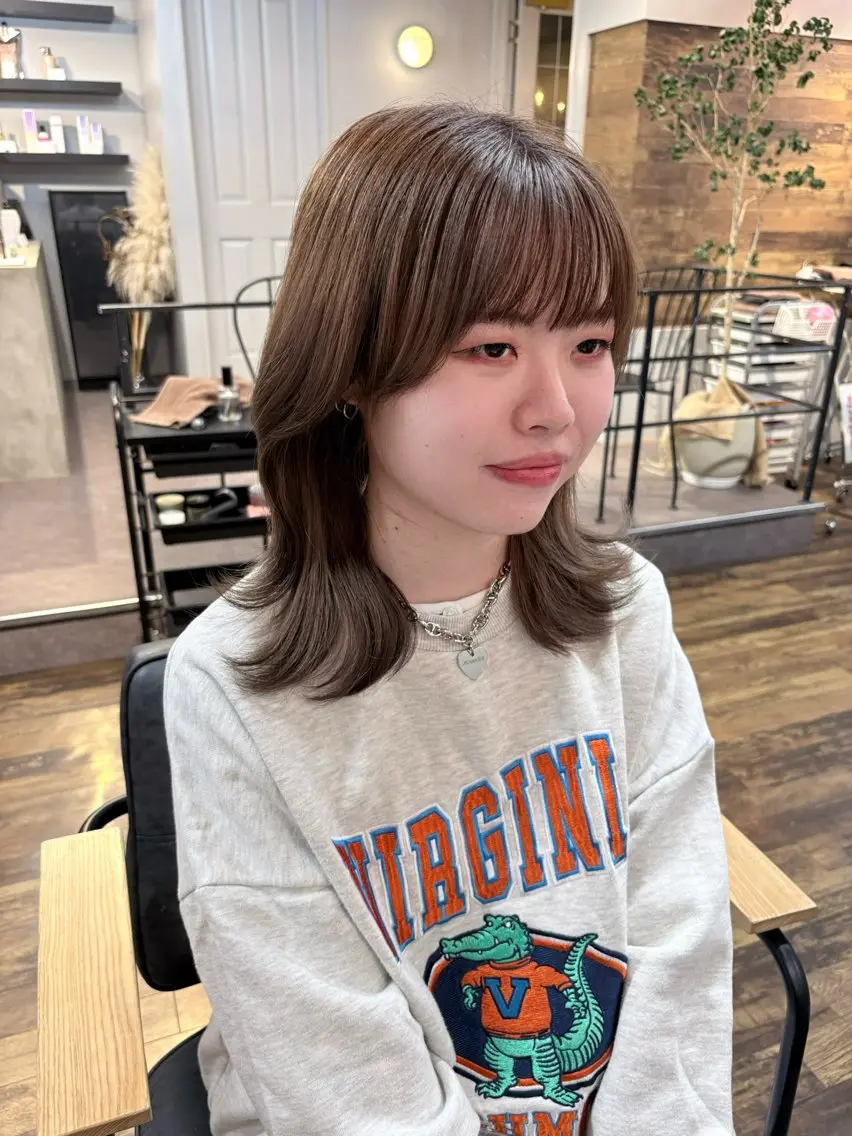 ミディアム カラー Embellir🍨 サアヤのヘアスタイル