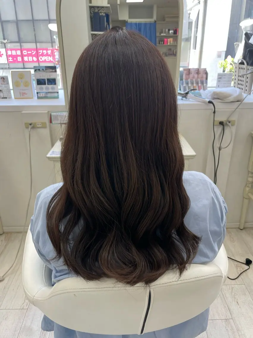 セミロング カット ヘアカラー トリートメント 町田 あみのヘアスタイル
