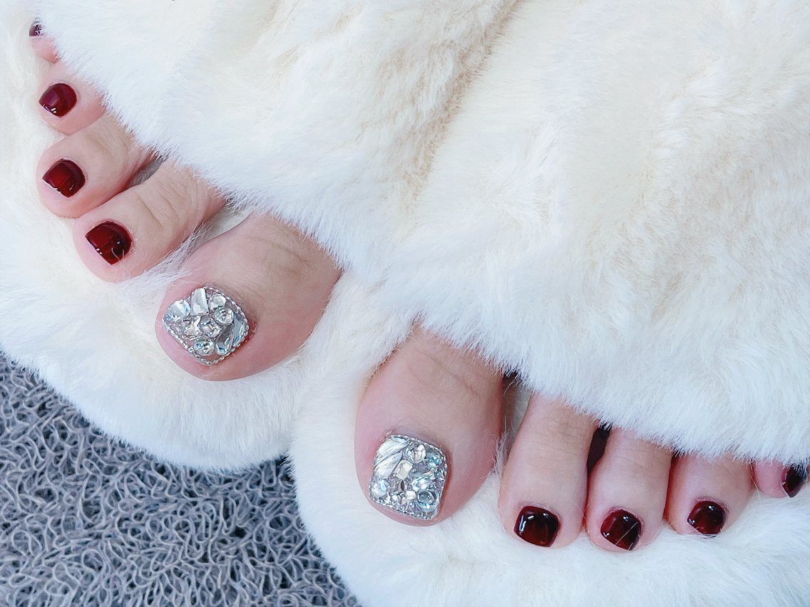 ネイル チークネイル 成人式 フレンチネイル グラデーション 氷ネイル・うるうるネイル フットネイル DUO   MI nail salonのネイルデザイン