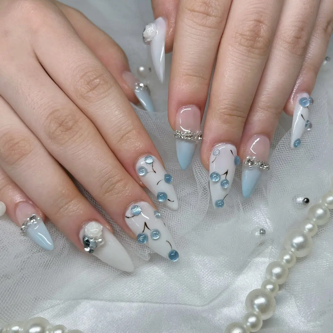 ネイル ハンドネイル BlueDaisy 栄本店のネイルデザイン