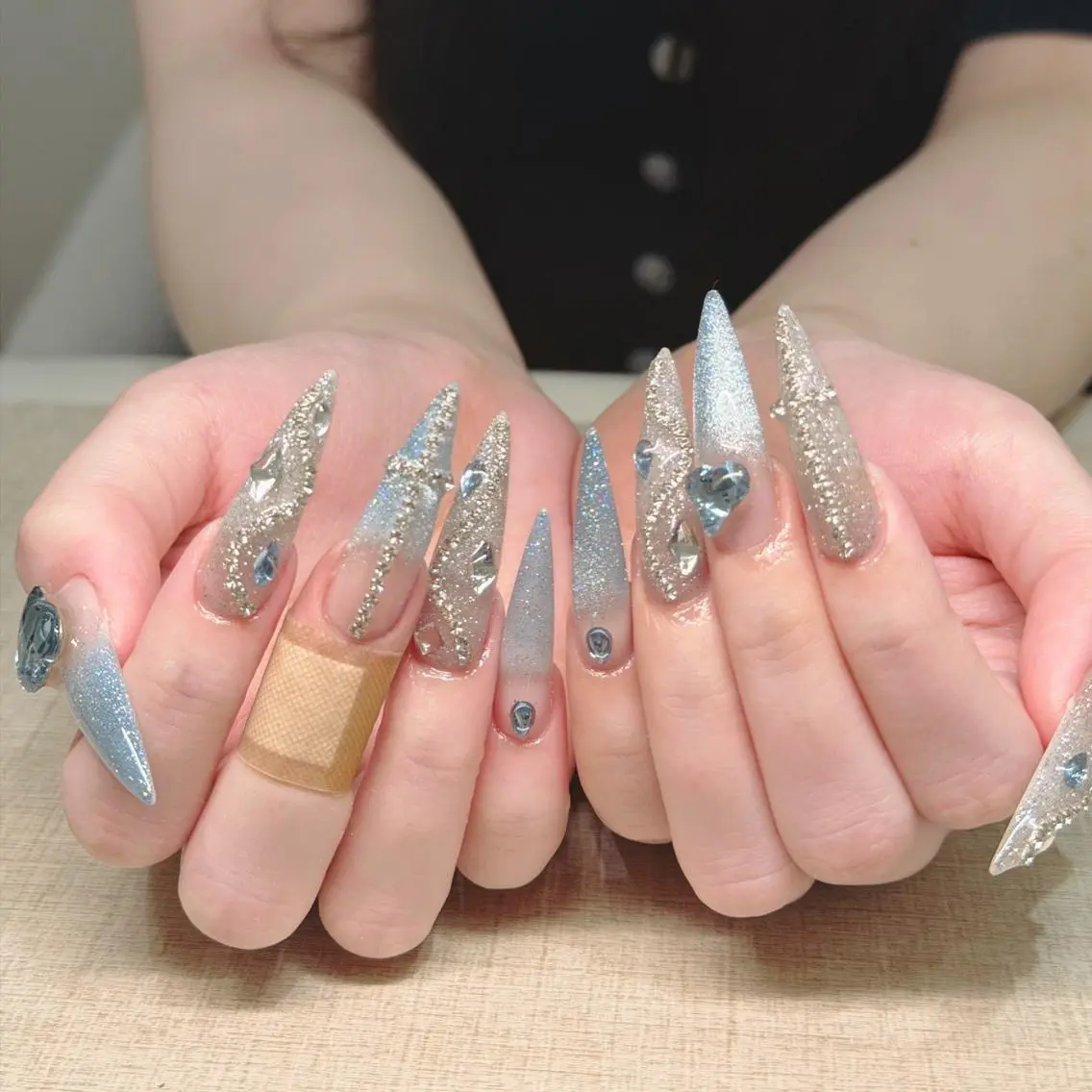 ネイル ハンドネイル RIRI 池袋のネイルデザイン