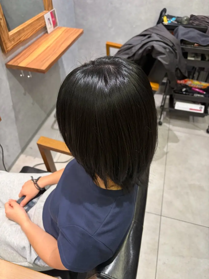 ミディアム カラー Lynn Moana Renのヘアスタイル