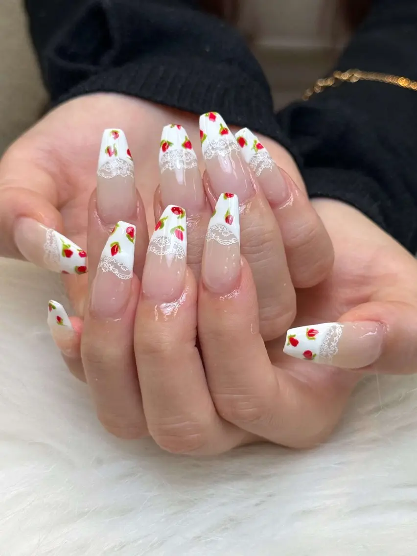ネイル グラデーション キラキラネイル ワンカラーネイル 冬ネイル Jenn Nail Salonのネイルデザイン