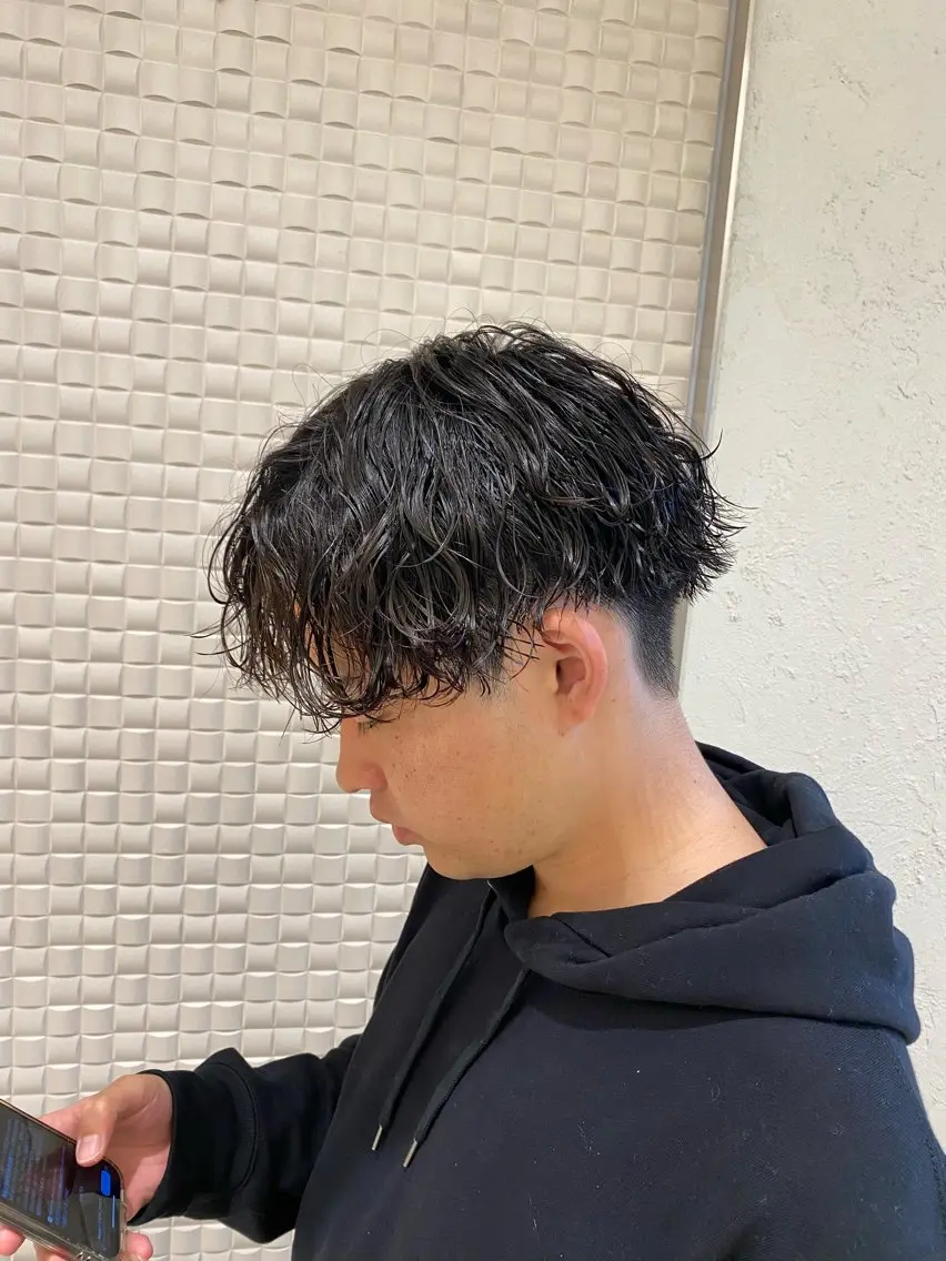 ミディアム カット パーマ トリートメント ヘアセット 新宿メンズパーマ ヨモギダのヘアスタイル