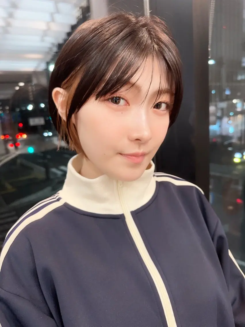 ショート ショートヘア 韓国ヘア🦢🖤 Sayumiのヘアスタイル