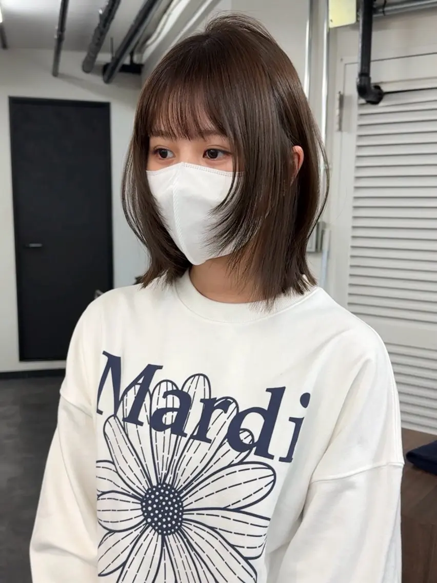 セミロング カラー chihiro レイヤーボブのエステ・リラクイメージ