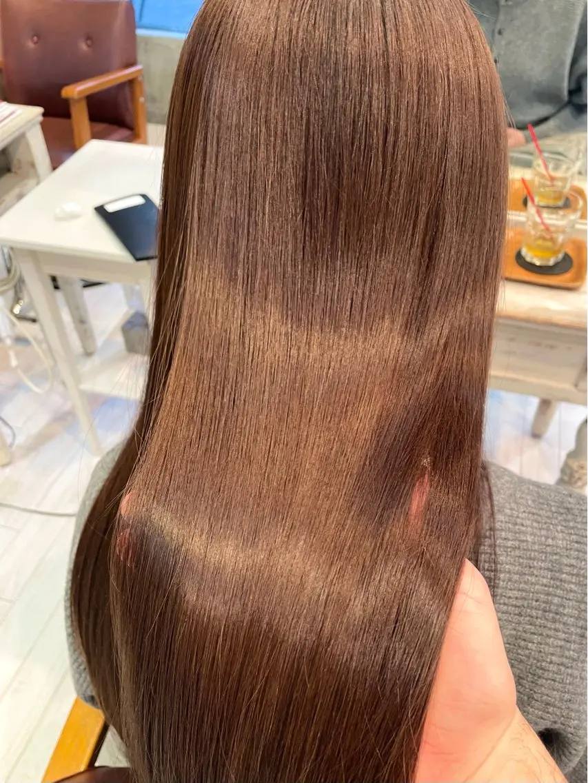 【✨最高級aujua✨】カット＋髪質改善トリートメントカラーの写真