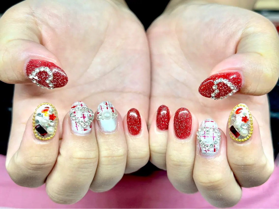 ネイル ボルドー ブラウン チークネイル ドット フットネイル ハンドネイル VAN NAIL SALON海老名店のネイルデザイン