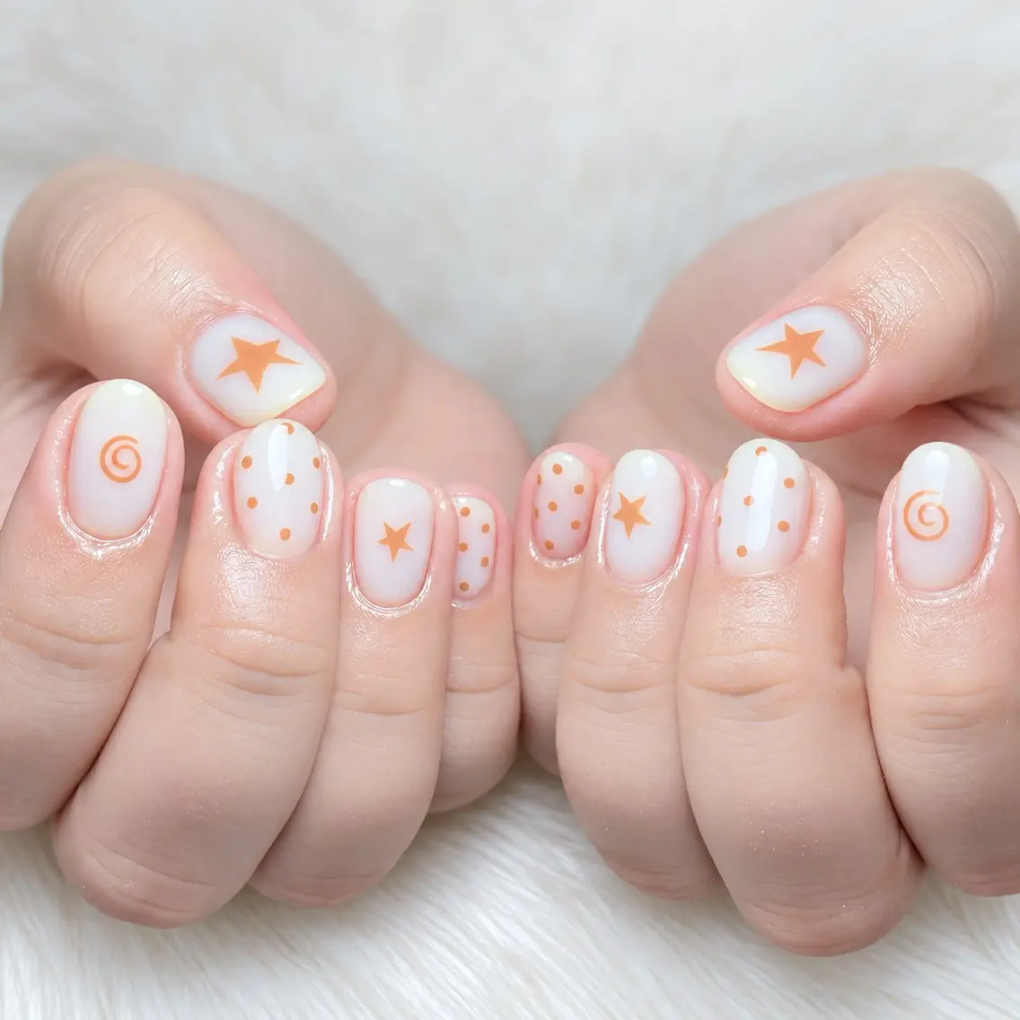 ネイル 韓国ネイル マグネットネイル 持ち込み ハンドネイル CICI NAIL_ROYALのネイルデザイン