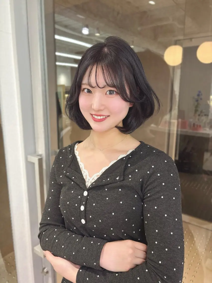 カラー 武藤 綾音のヘアスタイル