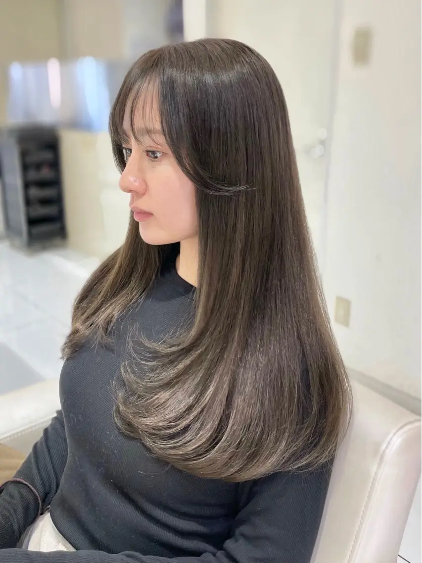 ロング カラー ベージュカラー オリーブベージュ カット ヘアカラー トリートメント 6月NEWopen/ MINAMI🩶のヘアスタイル