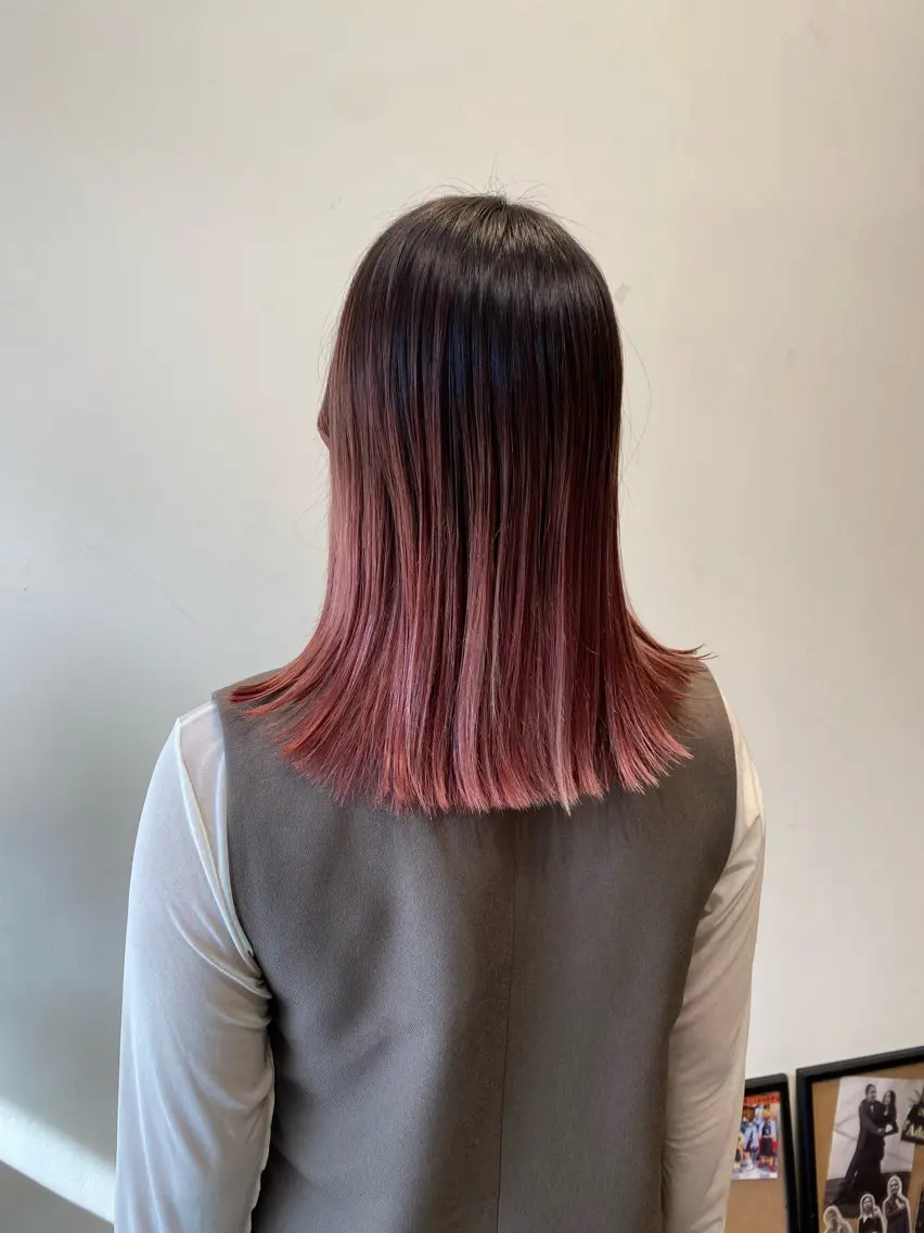 ミディアム ヘアカラー トリートメント 美容室 LOAのヘアスタイル
