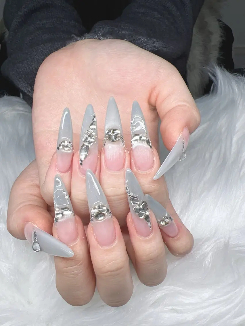 ネイル ハンドネイル Lee Nails チップ長さだし専門店のネイルデザイン
