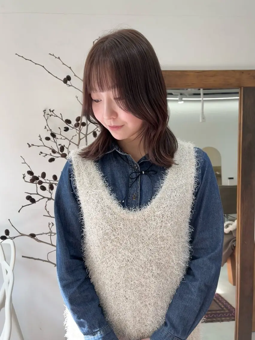 ミディアム カラー ヘアアレンジ ブリーチ ダブルカラー ブリーチなしカラー 伸ばしかけ カット ヘアカラー トリートメント ena/ブリーチなし 透明感・レイヤー🎀のヘアスタイル