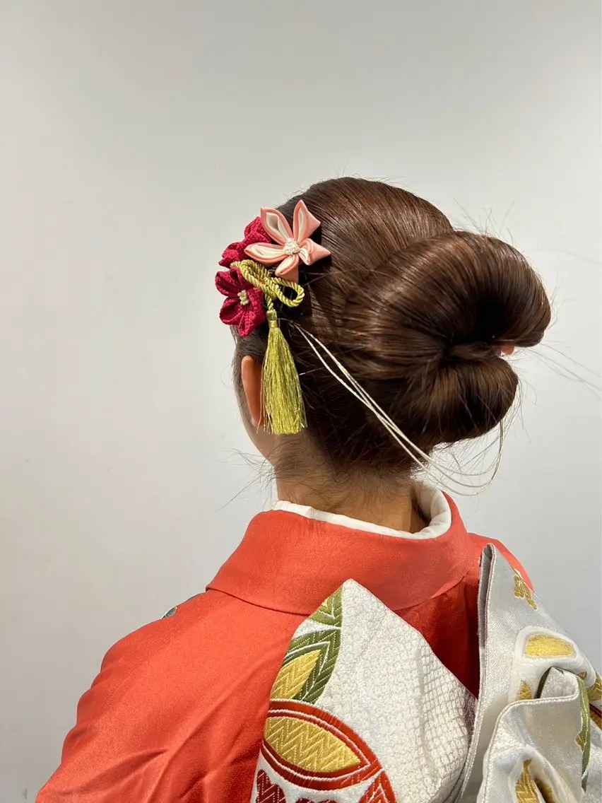 セミロング ヘアアレンジ 成人式 髪質改善/縮毛矯正 ツヤ髪🩷さつきのヘアスタイル