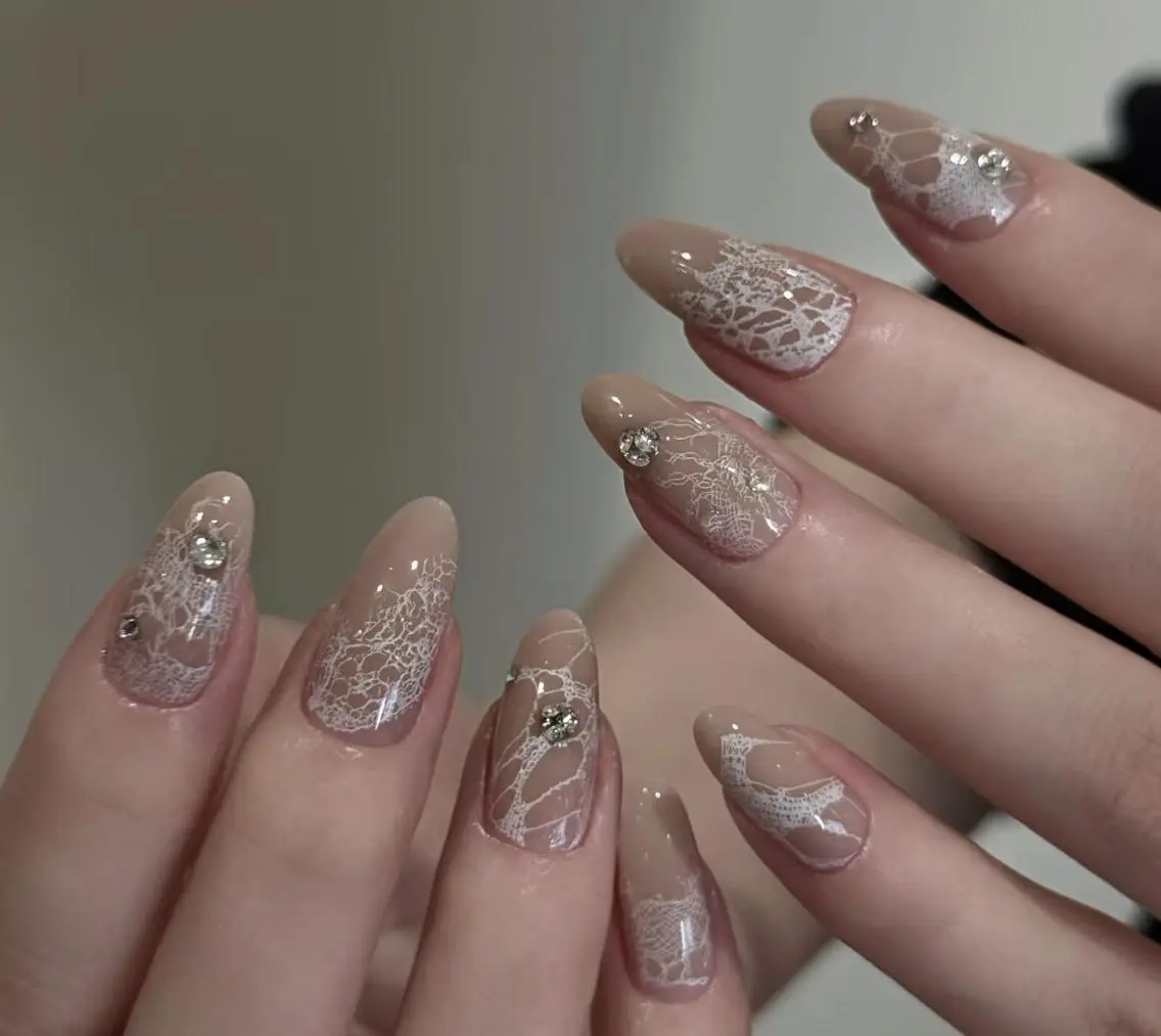 ネイル ハンドネイル 🎀 KiKi_nailのネイルデザイン