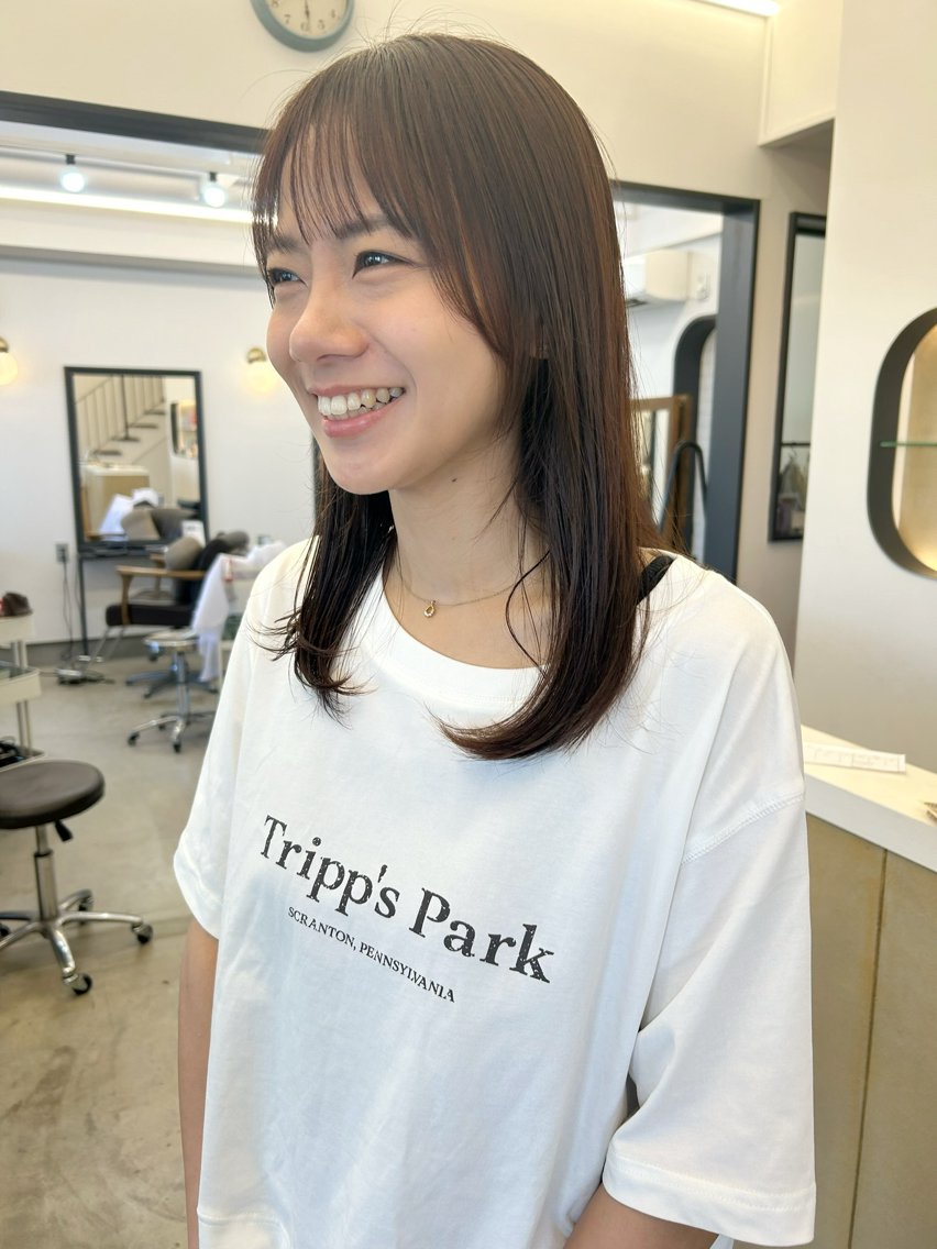 ロング 顔周りカット カット 本澤 朋香のヘアスタイル