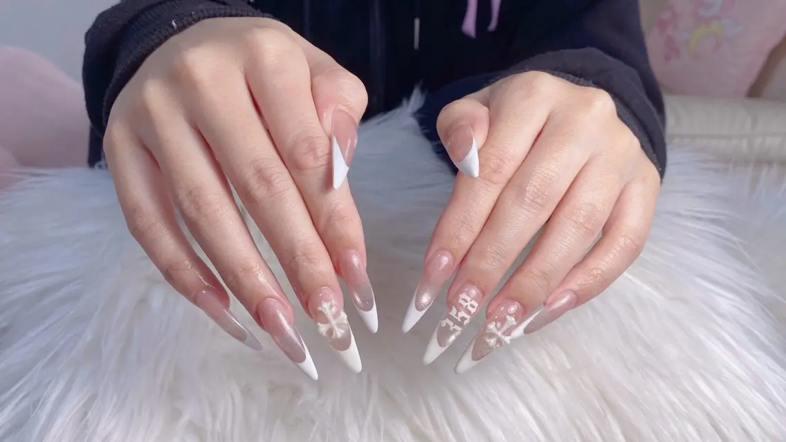 ネイル ハンドネイル Yuka Nail Salonのネイルデザイン