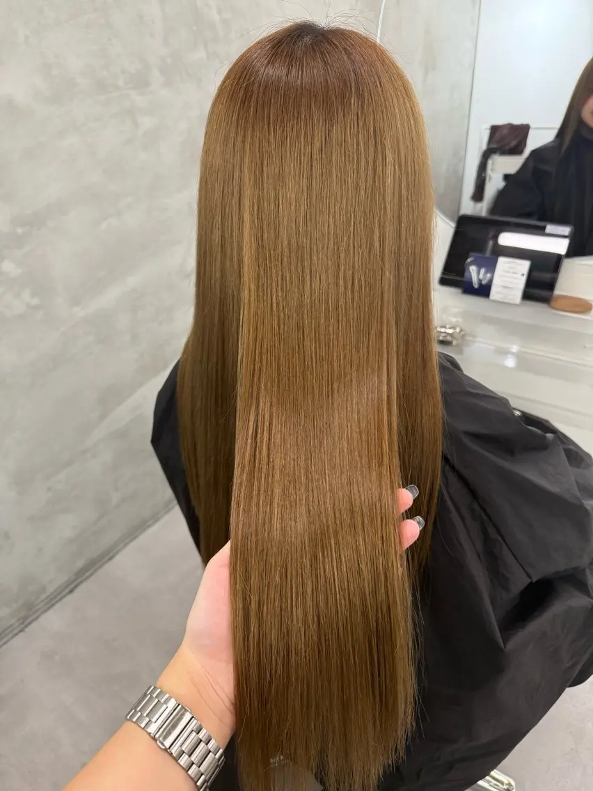 ロング カット トリートメント yuuna ✮ door whiteのヘアスタイル