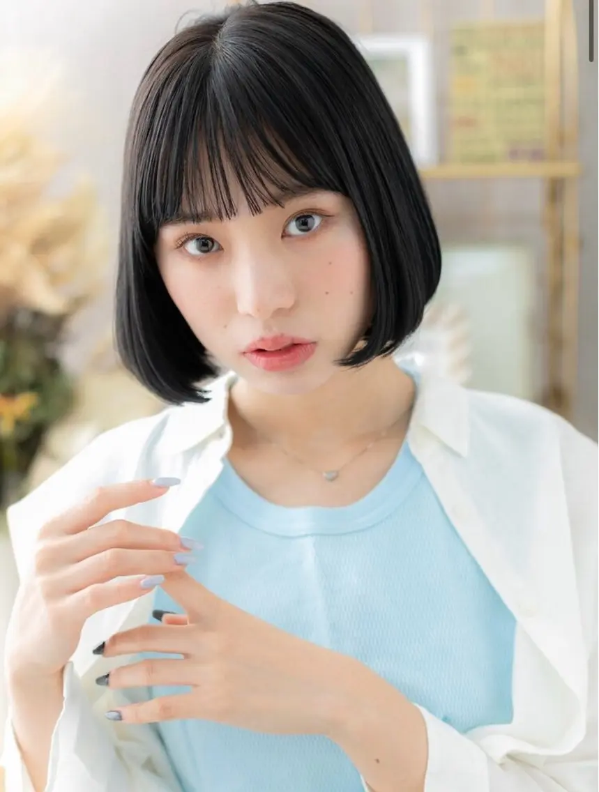 カット➕ヒアルロン酸ブラウンカラー【黒染め、白髪染めはこちら】の写真