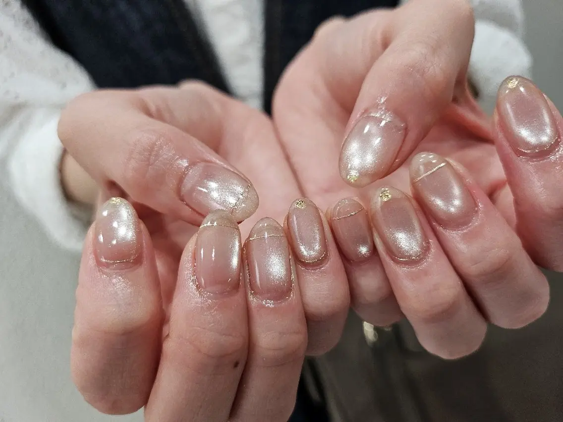 ネイル ジェルネイル キラキラネイル マグネットネイル ミラーネイル オフィスネイル puku nail 🌼kazu🌼のネイルデザイン