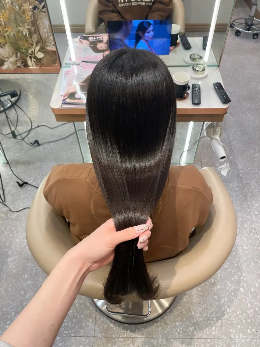 ロング 縮毛矯正 穴吹 涼のヘアスタイル