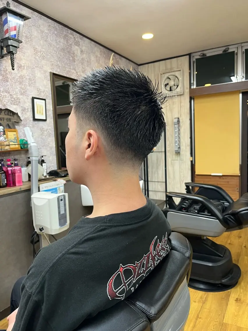 ショート メンズ 飯島 悠輝のヘアスタイル