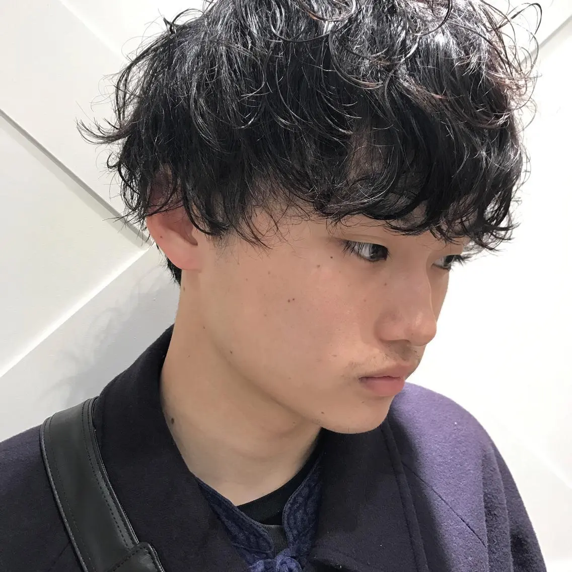 ショート パーマ メンズ メンズパーマ スパイラルパーマ カット パーマ 平内 賢人のヘアスタイル