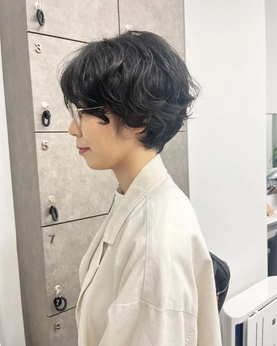 ショート パーマ 門崎未依/レイヤー/ メンズカット🪿🌼のヘアスタイル