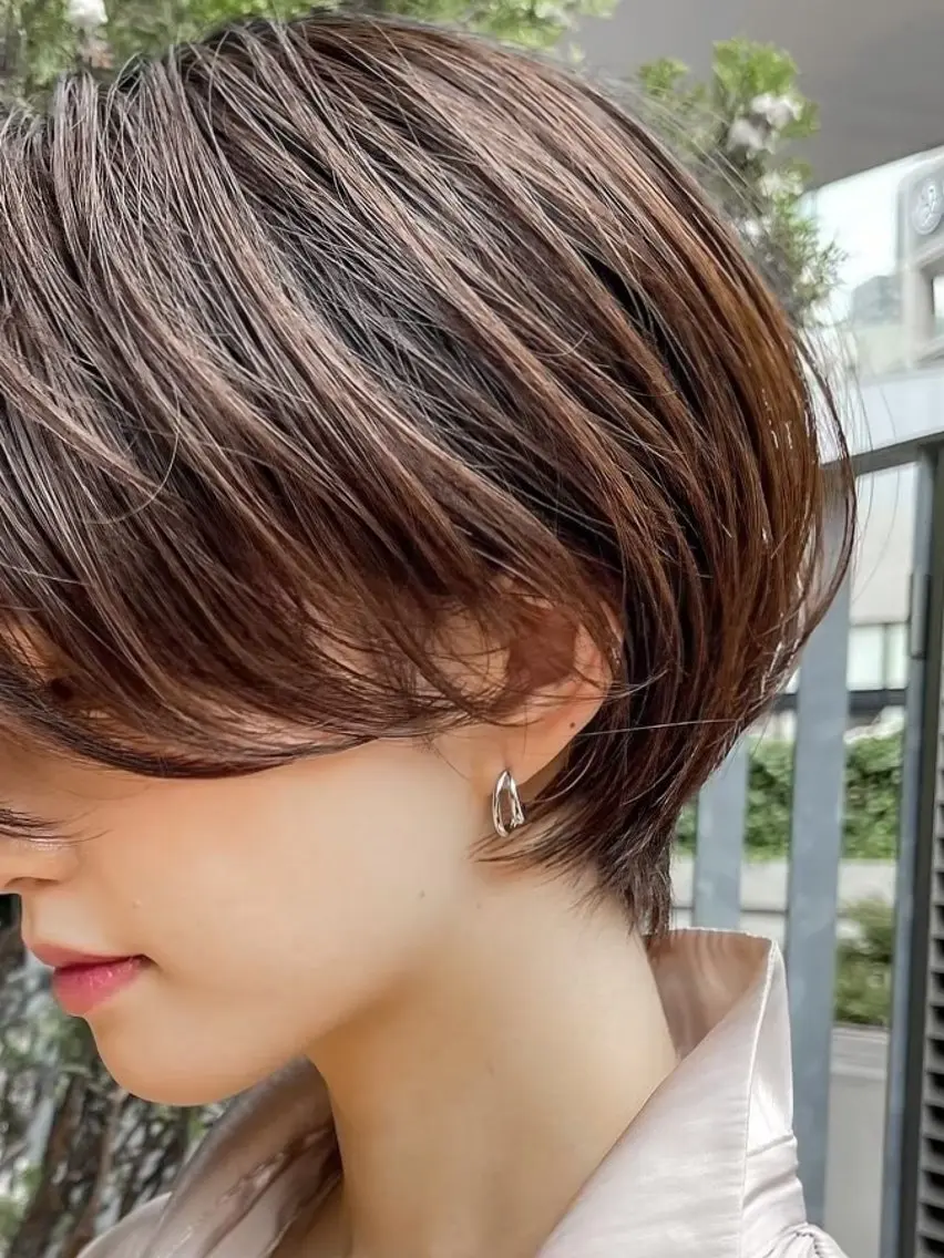 カラー 江坂 misaki のヘアスタイル