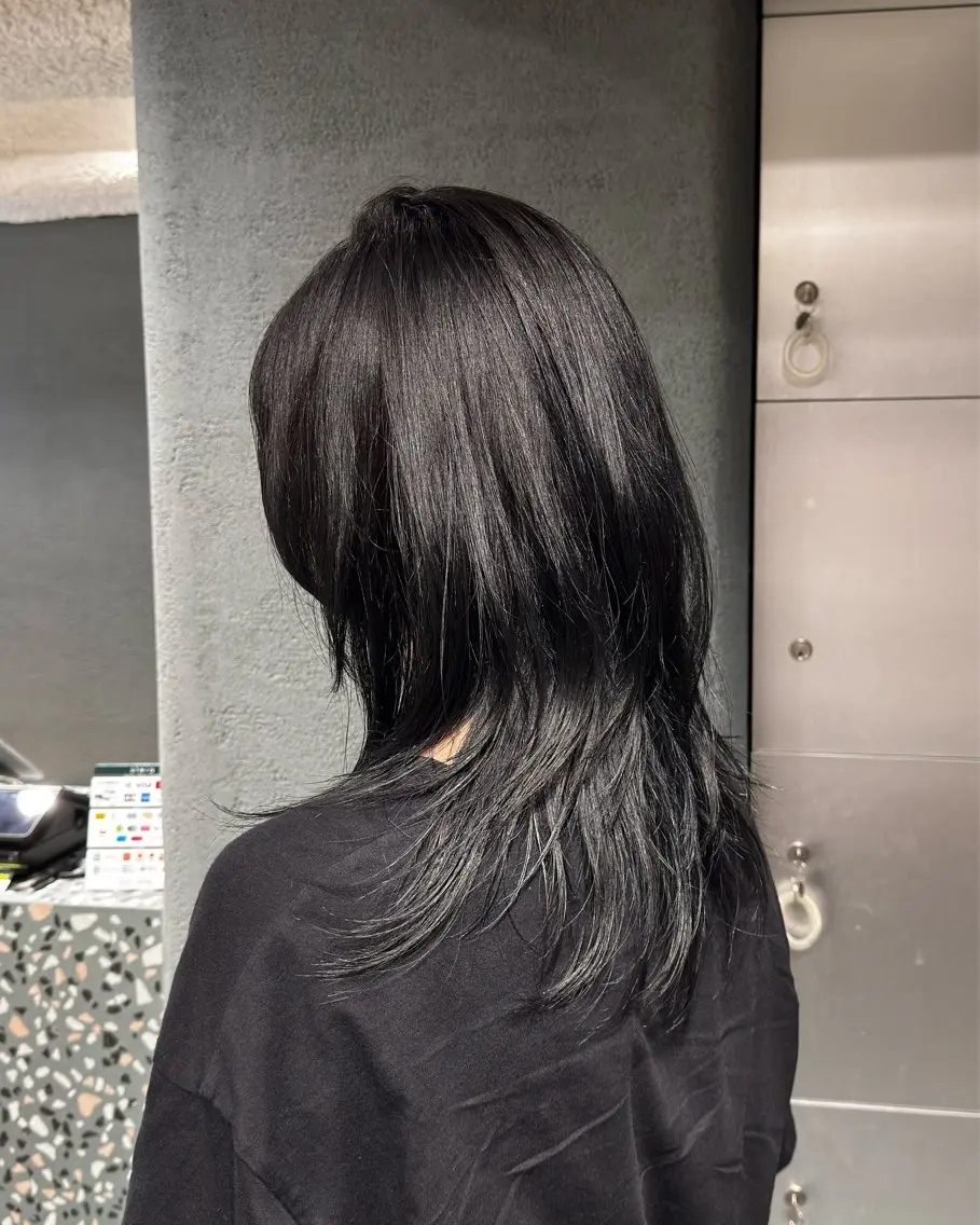 ミディアム くびれヘア レイヤーカット ウルフカット カット ヘアカラー トリートメント ボブ/レイヤー/パー マ/立川/KOKIのヘアスタイル