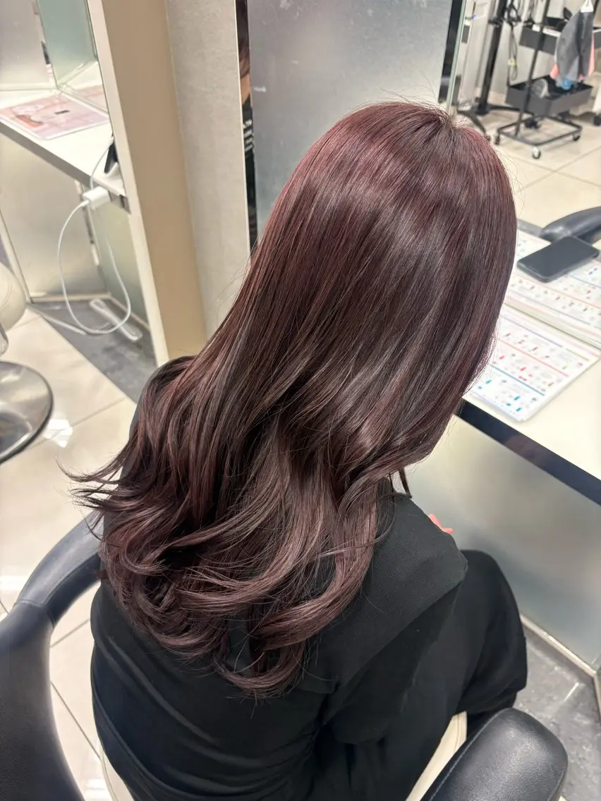 セミロング ピンクラベンダー ヘアカラー 艶髪/透明感カラー 🫧韓国ヘアのヘアスタイル