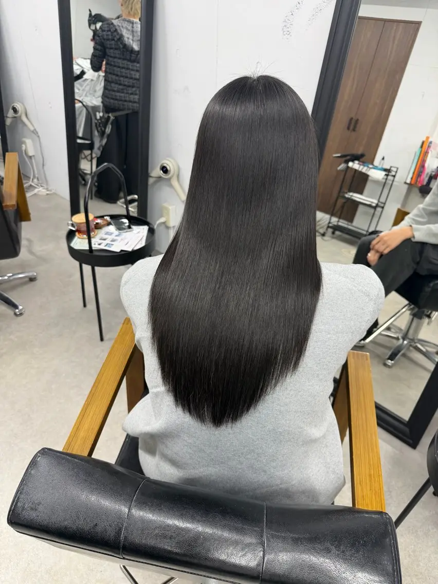ロング 髪質改善 縮毛矯正 トリートメント マツダ レンのヘアスタイル
