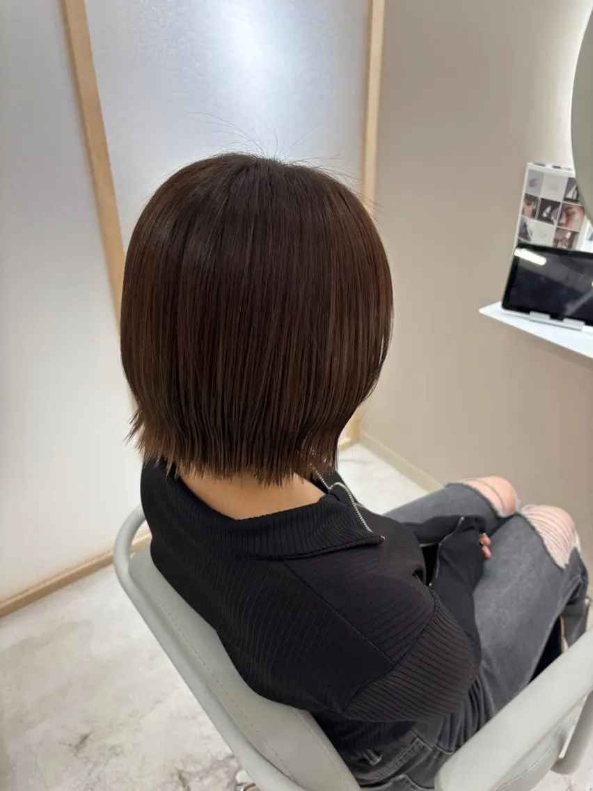 ショート 切りっぱなしボブ ボブ Momoka / 髪質改善のヘアスタイル