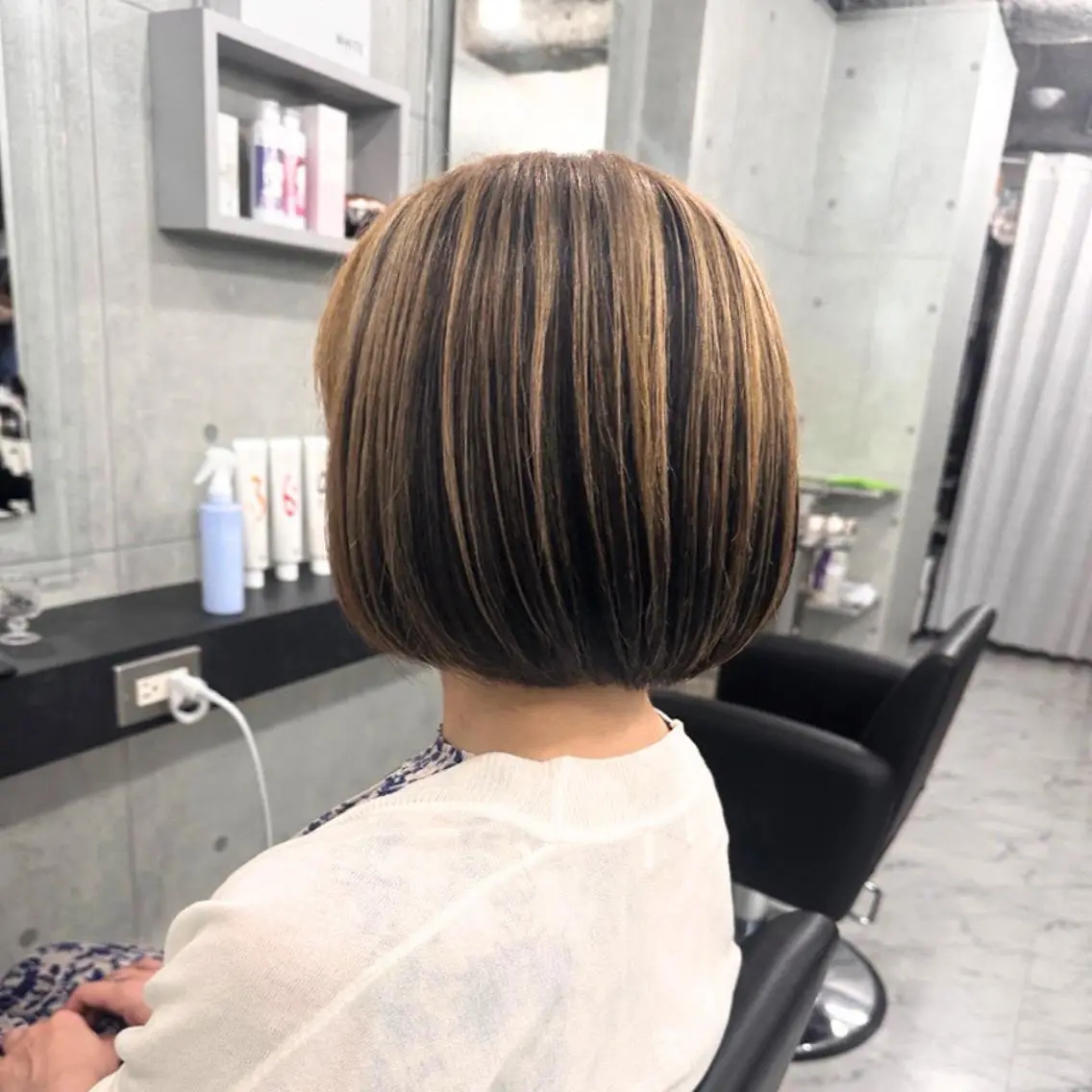 カラー ブリーチ 透明感カラー デザインカラー ボブ ヘアカラー Endearing 銀座/レイヤーカットのヘアスタイル