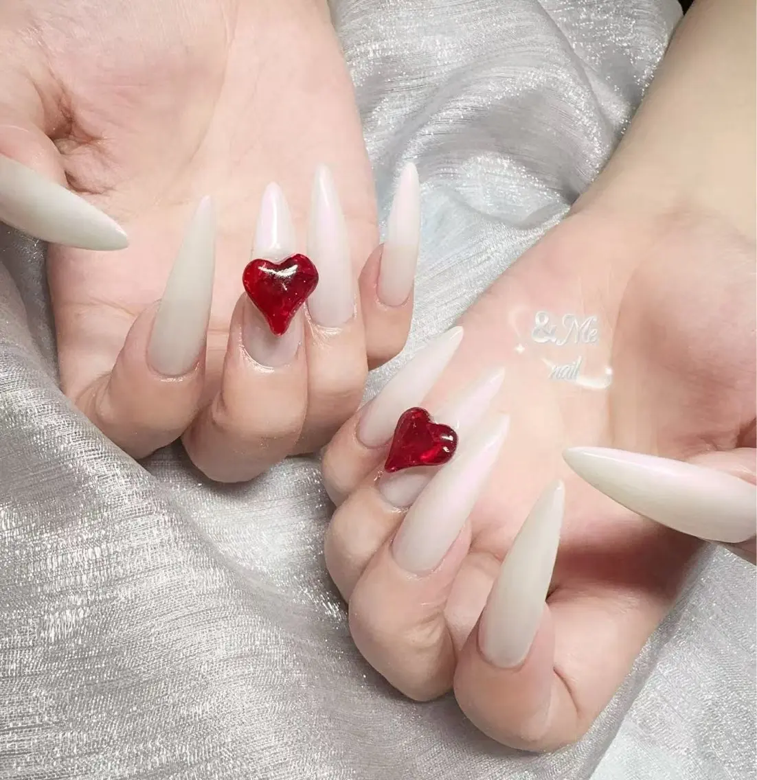 ネイル ハンドネイル &ME かすみのネイルデザイン