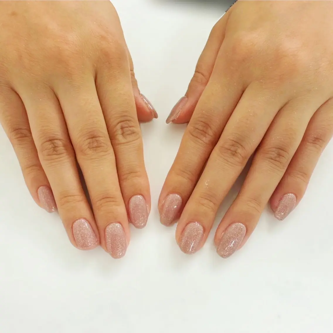 ネイル Nail&Beaut yコルン　SARAのネイルデザイン