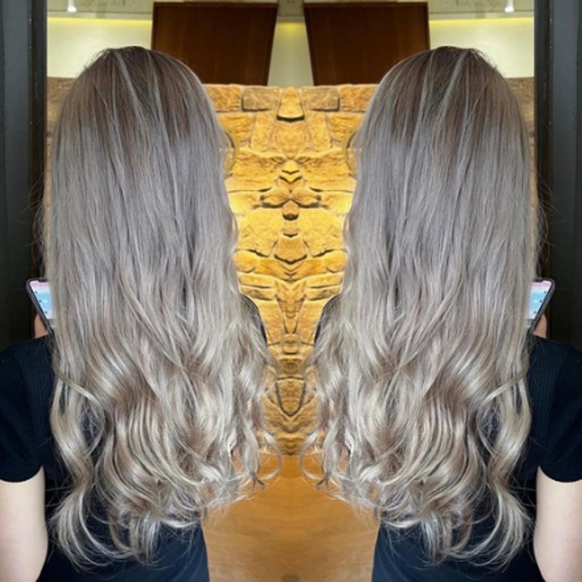 カラー ロング ヘアカラー ブリーチカラー矢場町 ハイトーン 栄 平野のヘアスタイル