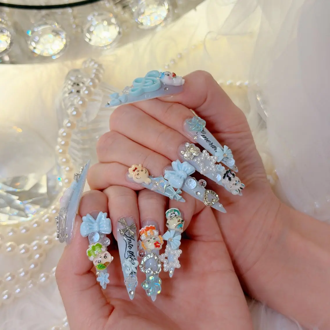 ネイル オーロラネイル 長さ出し フラッシュネイル フレンチネイル ジェルネイル ハンドネイル ハンドケア CiCi Nail Salonのネイルデザイン