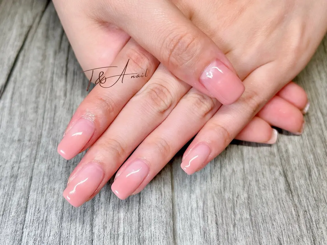 ネイル ジェルネイル グラデーション オフィスネイル スカルプネイル シンプルネイル T&A nailのネイルデザイン