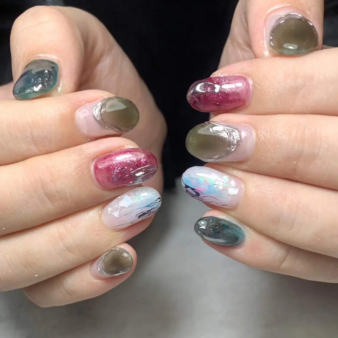 ネイル ハンドネイル FIORITURA aiのネイルデザイン